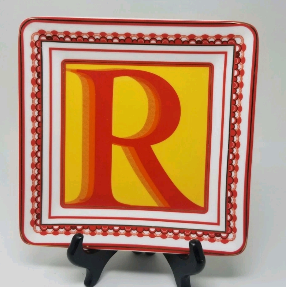 C Wonder Square Plate Letter "R"  Red, Orange, Yellow Decorative Ceramic Plate